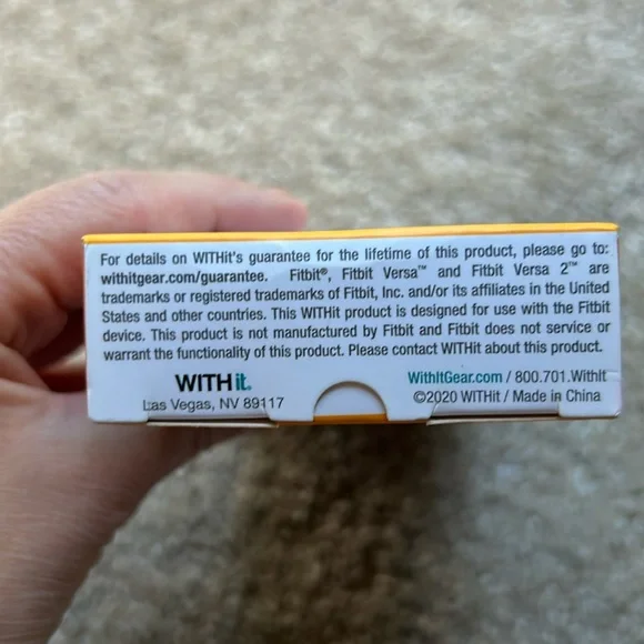 Fitbit Versa Replacement Band - Picture 4 of 5